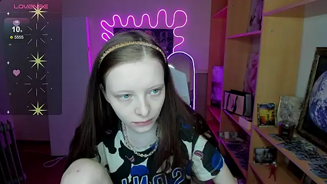 AliceHaris online show from November 16, 3:11 am