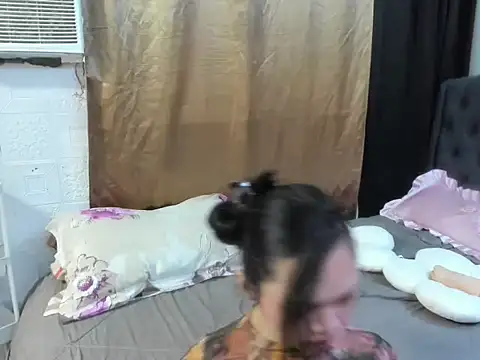 yunxieesweetgurl online show from October 29, 10:09 pm