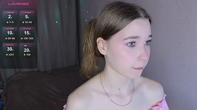 Snapshot of taddy_shy chatting on November 8, 4:43 pm taddy shy online show from November 8, 4:43 pm