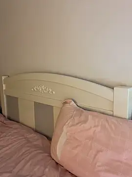 Ella-A9 online show from October 21, 2:38 pm