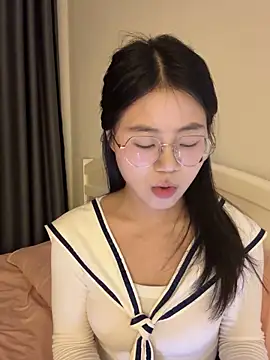 Snapshot of Ella-A9 chatting on September 14, 2:50 pm Ella-A9 online show from September 14, 2:50 pm