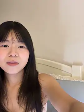 Ella-A9 online show from October 27, 3:46 pm