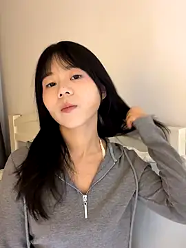 Ella-A9 online show from October 23, 2:27 pm