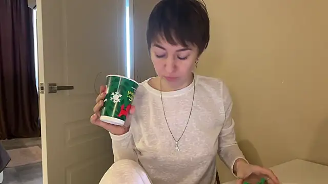 daniellia  online show from January 11, 8:32 am