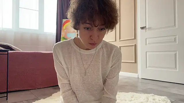 daniellia  online show from November 16, 8:52 am