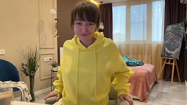 daniellia  online show from April 18, 2:19 pm