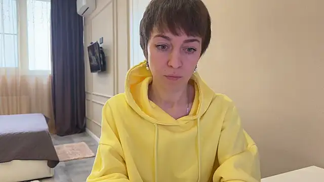 daniellia  online show from January 13, 9:35 am