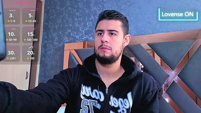 Snapshot of ryan_evanss chatting on October 24, 1:43 pm ryan evanss online show from October 24, 1:43 pm