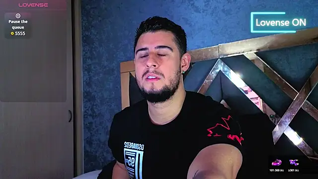 Snapshot of ryan_evanss chatting on November 7, 10:42 am ryan evanss online show from November 7, 10:42 am