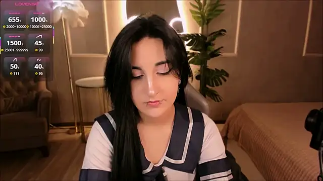 Snapshot of Lii_Rose chatting on September 19, 8:57 pm Lii Rose online show from September 19, 8:57 pm