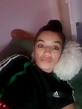 alinaalinutzq online show from October 11, 2:40 pm