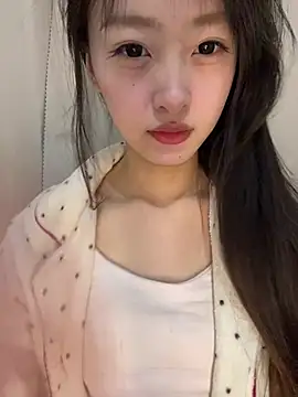 MengMeng0515 online show from April 22, 10:55 am