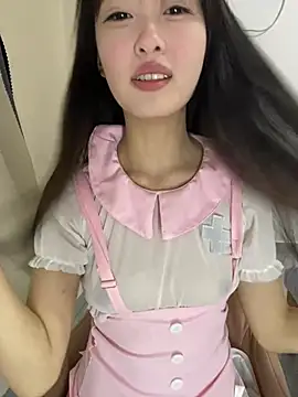MengMeng0515 online show from June 22, 1:41 pm