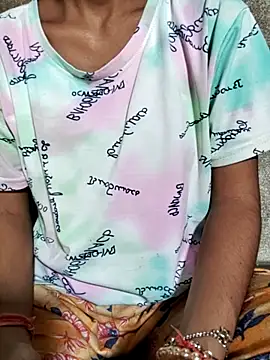 Snapshot of baby_dall chatting on October 15, 9:17 am baby dall online show from October 15, 9:17 am