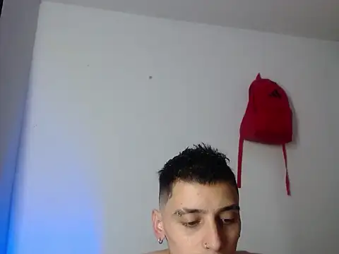 Snapshot of xalejo_max chatting on November 7, 4:33 pm xalejo max online show from November 7, 4:33 pm