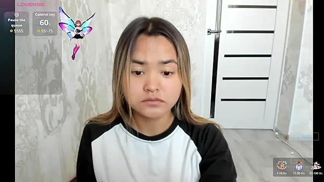 saika blush online show from October 31, 3:58 am