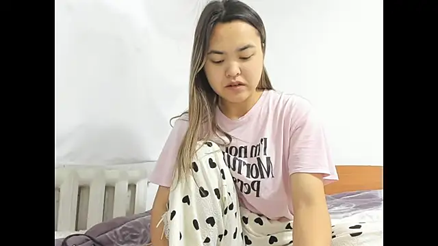 saika blush online show from January 17, 2:48 am