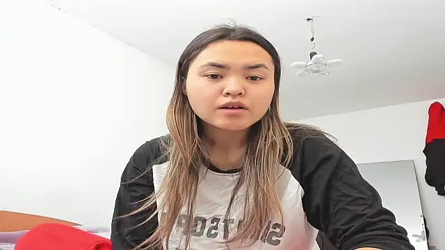 saika blush online show from February 4, 5:02 am