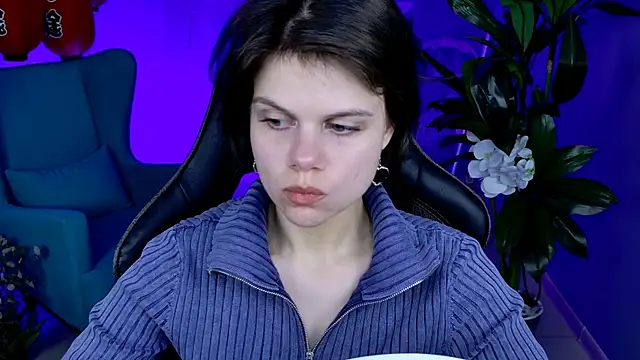 Snapshot of EllieMurler chatting on September 17, 9:11 am EllieMurler online show from September 17, 9:11 am