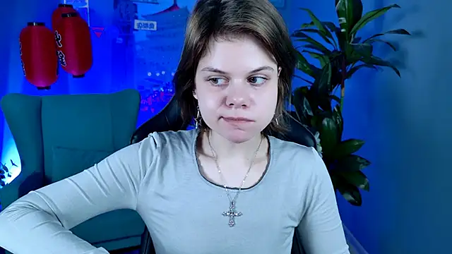 Snapshot of EllieMurler chatting on November 25, 9:09 am EllieMurler online show from November 25, 9:09 am