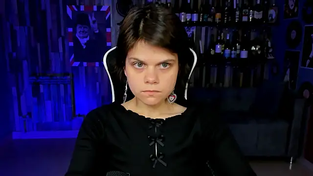 Snapshot of EllieMurler chatting on September 19, 9:02 am EllieMurler online show from September 19, 9:02 am