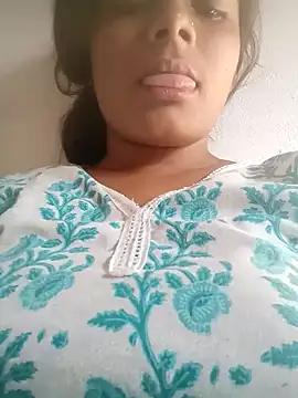 Snapshot of Hot_siiii chatting on October 2, 2:15 am Hot siiii online show from October 2, 2:15 am