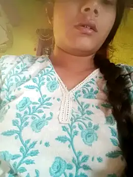 Snapshot of Hot_siiii chatting on October 11, 1:50 am Hot siiii online show from October 11, 1:50 am