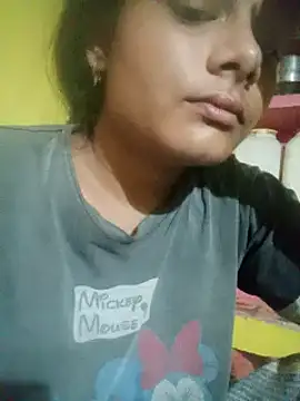 Snapshot of Hot_siiii chatting on October 2, 8:12 pm Hot siiii online show from October 2, 8:12 pm