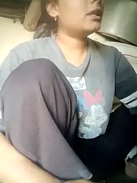 Snapshot of Hot_siiii chatting on September 11, 2:33 am Hot siiii online show from September 11, 2:33 am