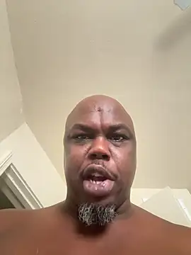 devon3421 online show from February 13, 7:36 pm