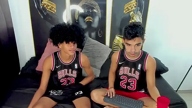 Snapshot of Violet_Dream2 chatting on November 25, 5:46 pm Violet Dream2 online show from November 25, 5:46 pm