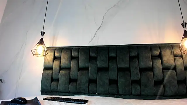 Bellarohs online show from April 5, 2:40 am