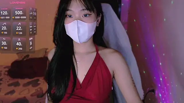 Phuong Bee online show from September 24, 1:17 pm