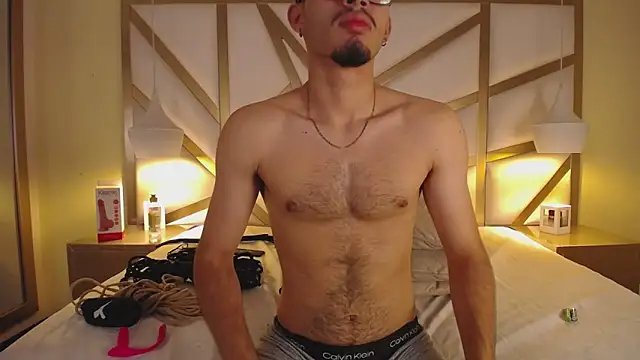 Jaxon Carter online show from February 9, 1:36 am