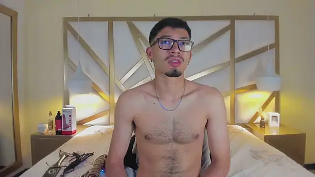 Jaxon Carter online show from April 12, 2:15 am