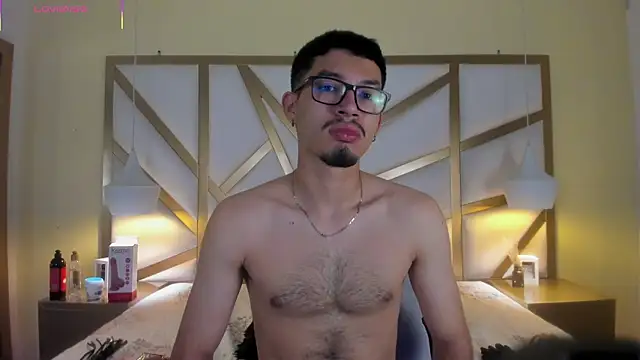 Jaxon Carter online show from April 9, 2:02 am