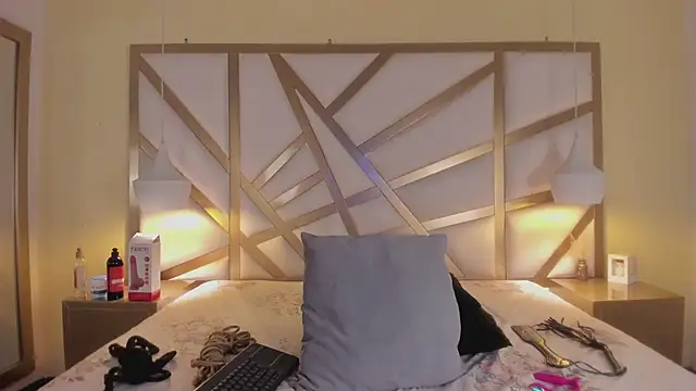 Jaxon Carter online show from April 4, 1:56 am