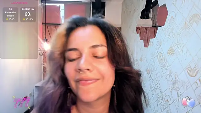 Kiara Cruz   online show from March 26, 8:29 pm