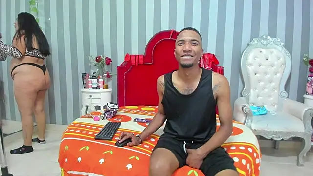 CaroyAndy online show from April 4, 12:34 pm