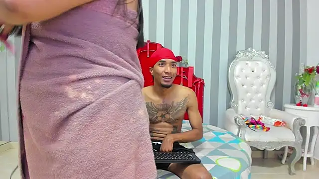 CaroyAndy online show from March 10, 12:42 pm