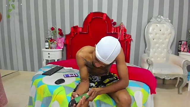 CaroyAndy online show from March 27, 12:28 pm