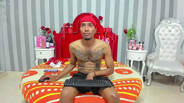 CaroyAndy online show from May 7, 12:30 pm