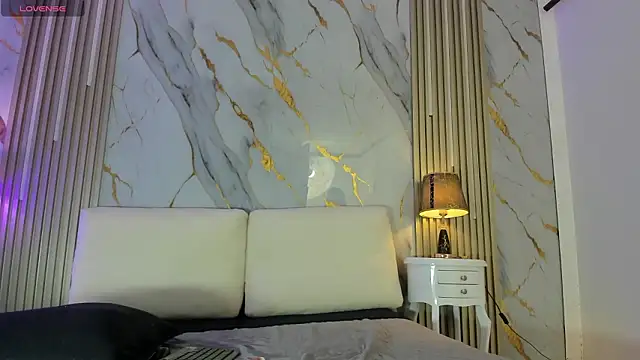 Tiifany Baker online show from March 12, 7:51 pm