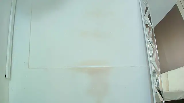 Tiifany Baker online show from October 31, 8:16 pm