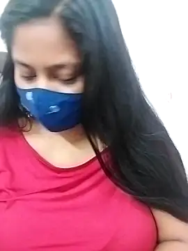 Snapshot of Shy_Peehu chatting on April 17, 8:11 pm Shy Peehu online show from April 17, 8:11 pm