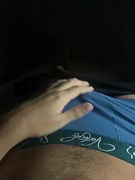 renannoviinho17z online show from March 24, 10:54 pm