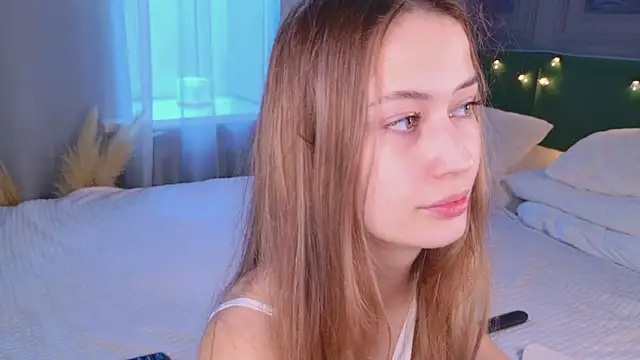 Sofii Ly online show from October 17, 6:06 am