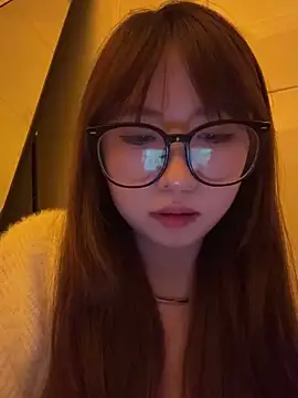 Snapshot of sun_x chatting on February 8, 4:15 pm sun x online show from February 8, 4:15 pm