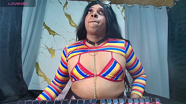 valeriafoxx3 online show from March 18, 11:05 pm