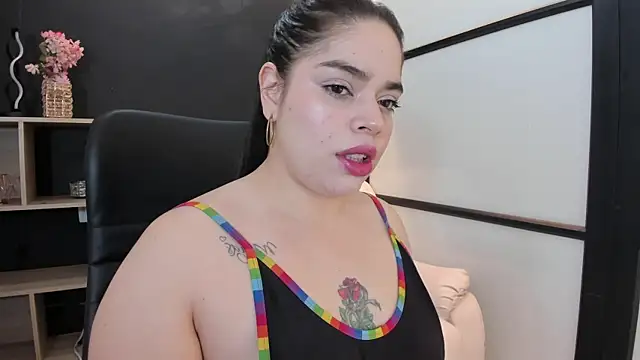 Snapshot of sunnypaytton chatting on September 17, 12:51 pm sunnypaytton online show from September 17, 12:51 pm